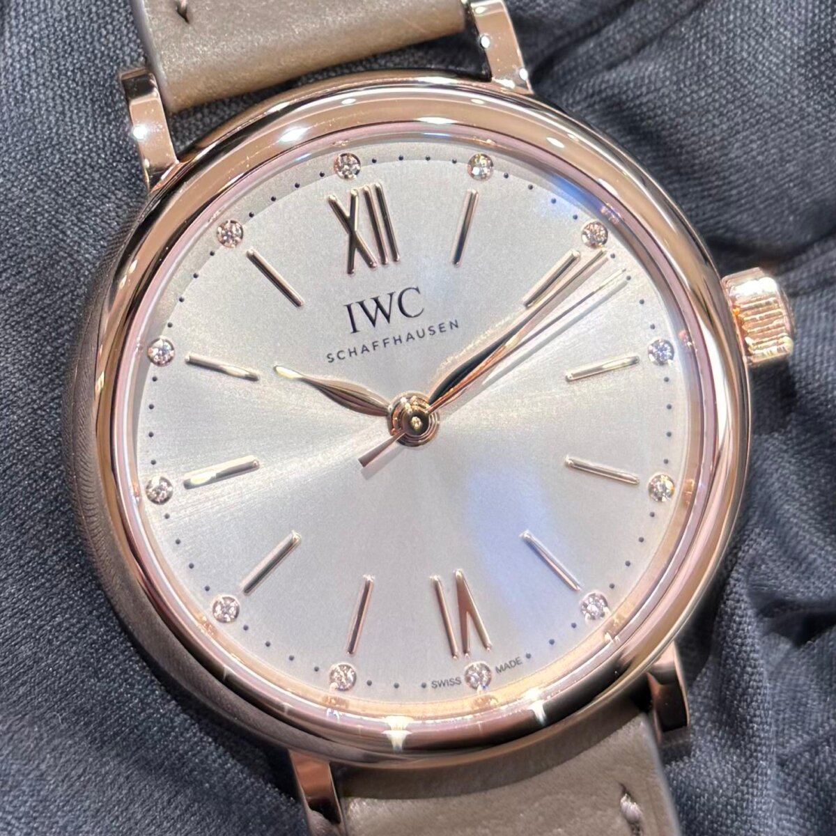 【 IWC 】入荷案内！暖かみのあるレッドゴールドとトープカラーが女性心をくすぐる「ポートフィノ オートマティック34」-IWC -IMG_0437