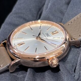 【 IWC 】入荷案内！暖かみのあるレッドゴールドとトープカラーが女性心をくすぐる「ポートフィノ オートマティック34」