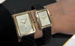 【 シャネル 】上品なベージュゴールドが人気の「ボーイフレンド」サイズ比較