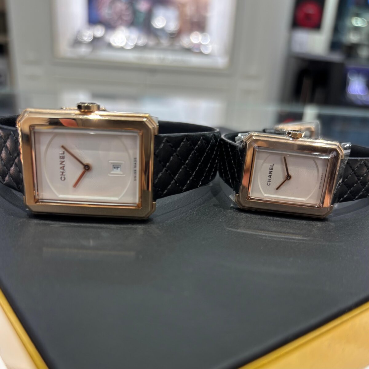 シャネル 】上品なベージュゴールドが人気の「ボーイフレンド」サイズ