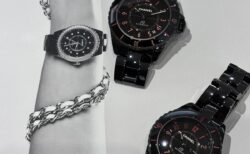 【 シャネル 】色鮮やかなピンクやレッドで彩られた「J12」新作限定アイテム入荷しました♡