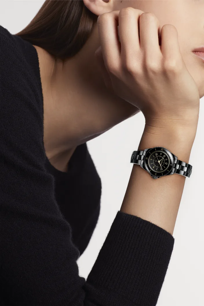 画像 【 シャネル 】「BLACK×GOLD」2026年 新作限定モデル!初入荷のご案内。-CHANEL -82318106-1