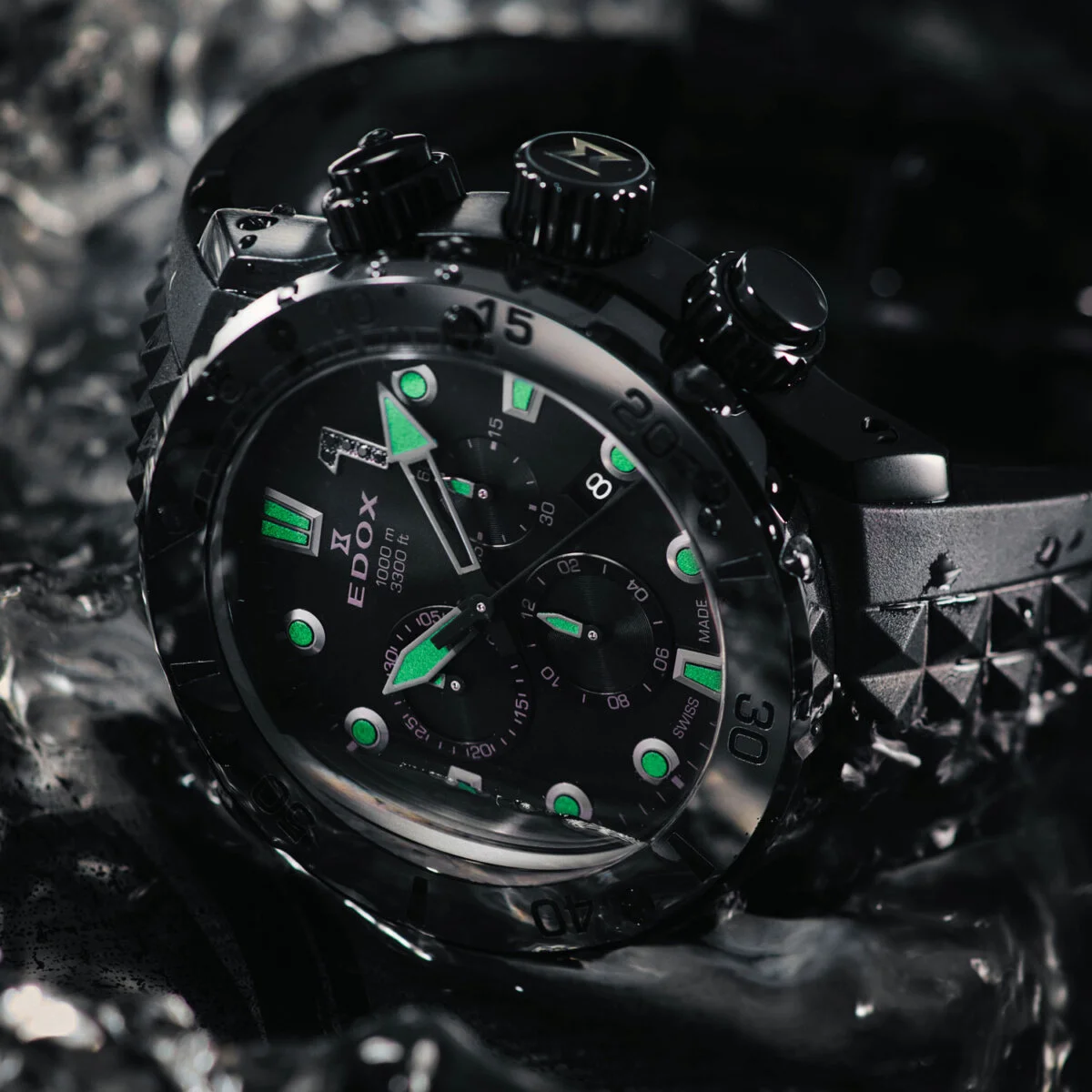 【 EDOX 】水深1,000ⅿ「漆黒の深海」をイメージした「クロノオフショア 1」日本限定モデルとは。-EDOX -IMG_2204