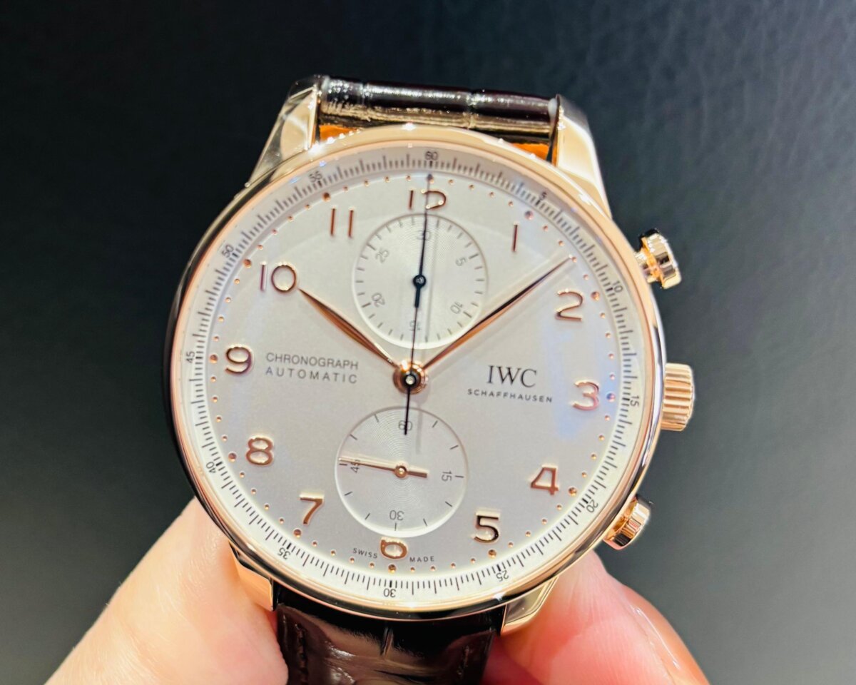 【 IWC 】一生モノの最高峰「ポルギーゼ・クロノグラフ IW371611」が魅せる18Kレッドゴールドの品格。-IWC -IMG_3274