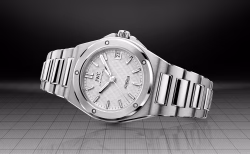 IWC 2025年新作モデル「インヂュニア・オートマティック 35」登場　サイズダウンだけでなく、シースルーバック仕様