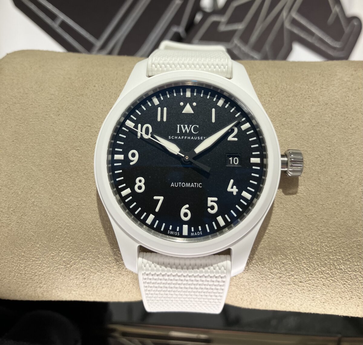 IWC 2025年新作モデル カラーセラミック「パイロット・ウォッチ・オートマティック 41 トップガン」“レイク・タホ”と“モハーヴェ・デザート”-IWC -IMG_0401