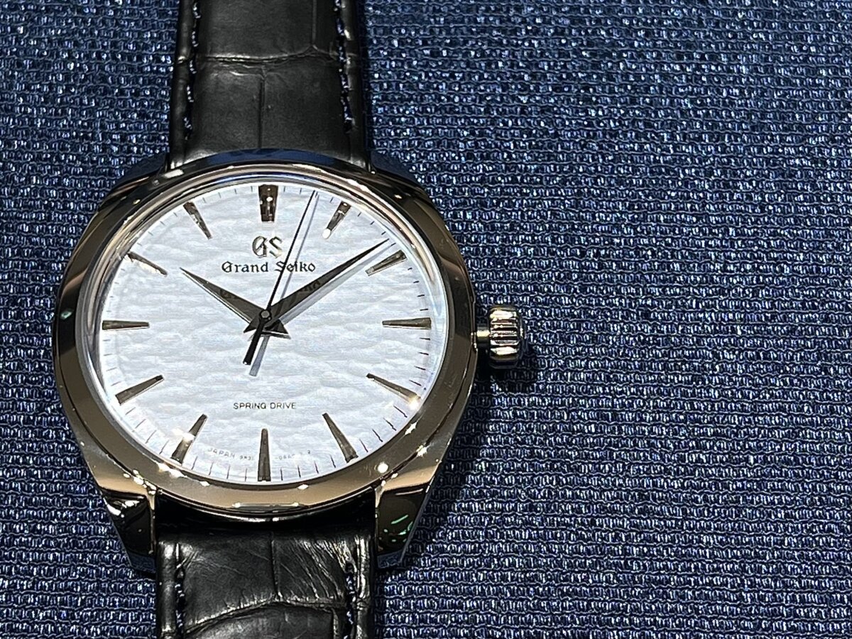 画像 【グランドセイコー】写真じゃ伝わらない!冬の湖面を閉じ込めたような時計 - SBGY007 --Grand Seiko -IMG_0352