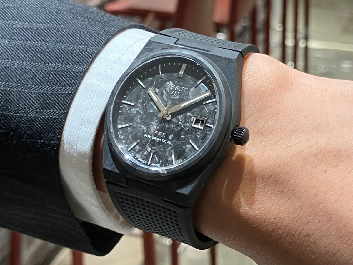 画像 【TISSOT】世界的に注目される素材を時計に採用?! ティソ PRX パワーマティック80 カーボンをご紹介-TISSOT -asdassadadas-2