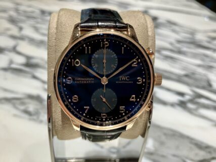 【IWC】他と違う！？　こだわりの文字盤 オブシディアンブラックを採用したポルトギーゼをご紹介