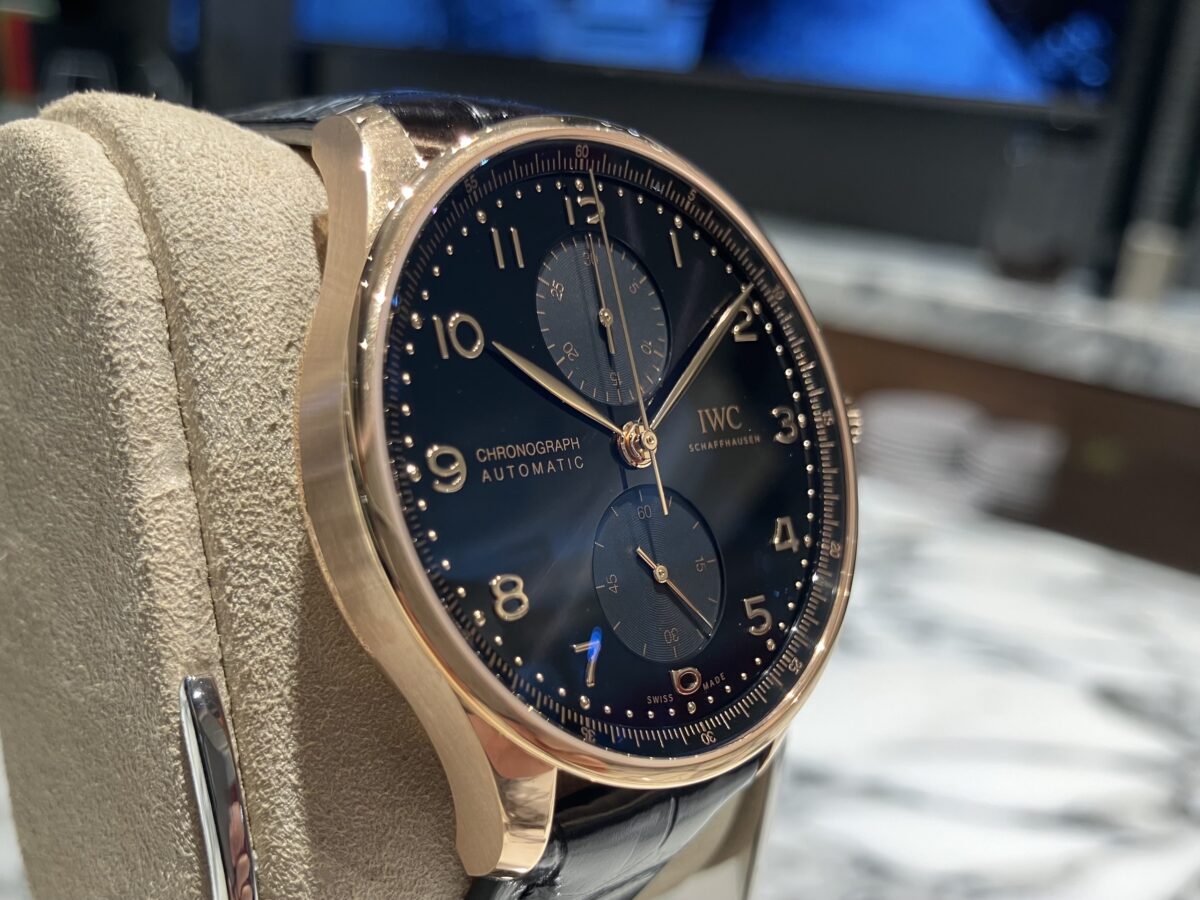 画像 【IWC】他と違う!? こだわりの文字盤 オブシディアンブラックを採用したポルトギーゼをご紹介-IWC -IMG_1220