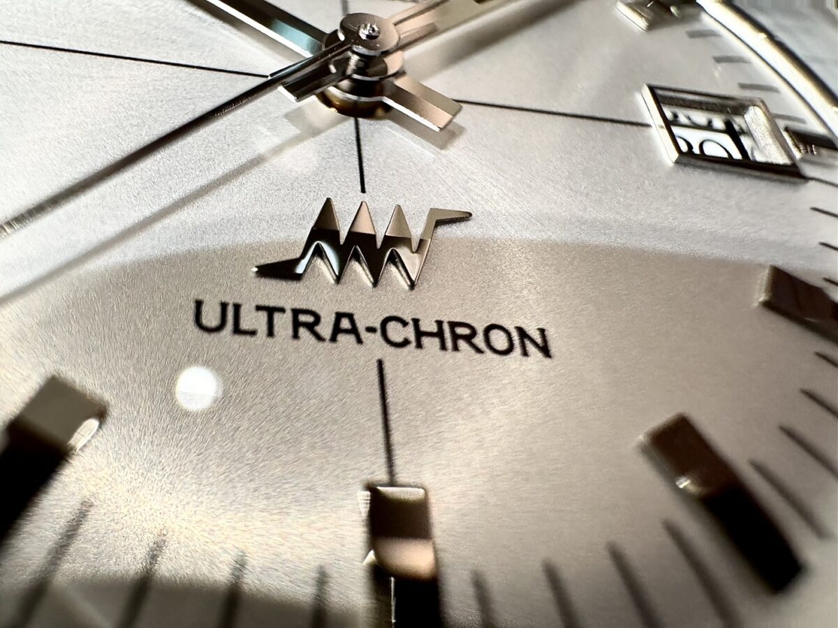 画像 【ロンジン】毎時36,000振動とシリコンヒゲゼンマイの自動巻きムーブメントを搭載した「ウルトラクロン クラシック」37mmのシンプルな新作登場-LONGINES -S__104783879_0