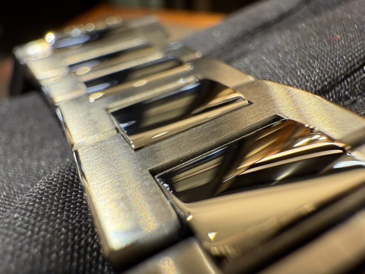 今や定番化した「ラグスポ」を再研究！？腕時計を語る上で知っておきたい2種類のラグスポの現在地と持つべき魅力的なモデル４選。-BELL&ROSS GIRARD-PERREGAUX IWC ZENITH -S__4218883_0