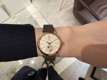 ご自身用でも贈り物でも◎女性スタッフがオススメするレディースモデル3選！「グランドセイコー・IWC・パネライ」