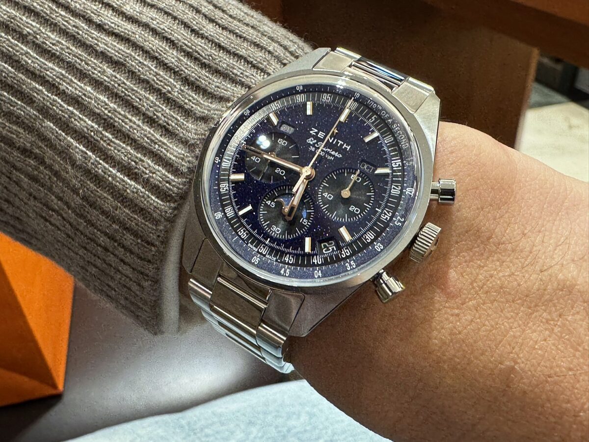 画像 【ゼニス】日本限定「クロノマスター・オリジナル・トリプルカレンダー」アベンチュリン文字盤。ステンレススチールのブレスレットを装着したお客様のお時計を紹介。-ZENITH -S__105127965_0