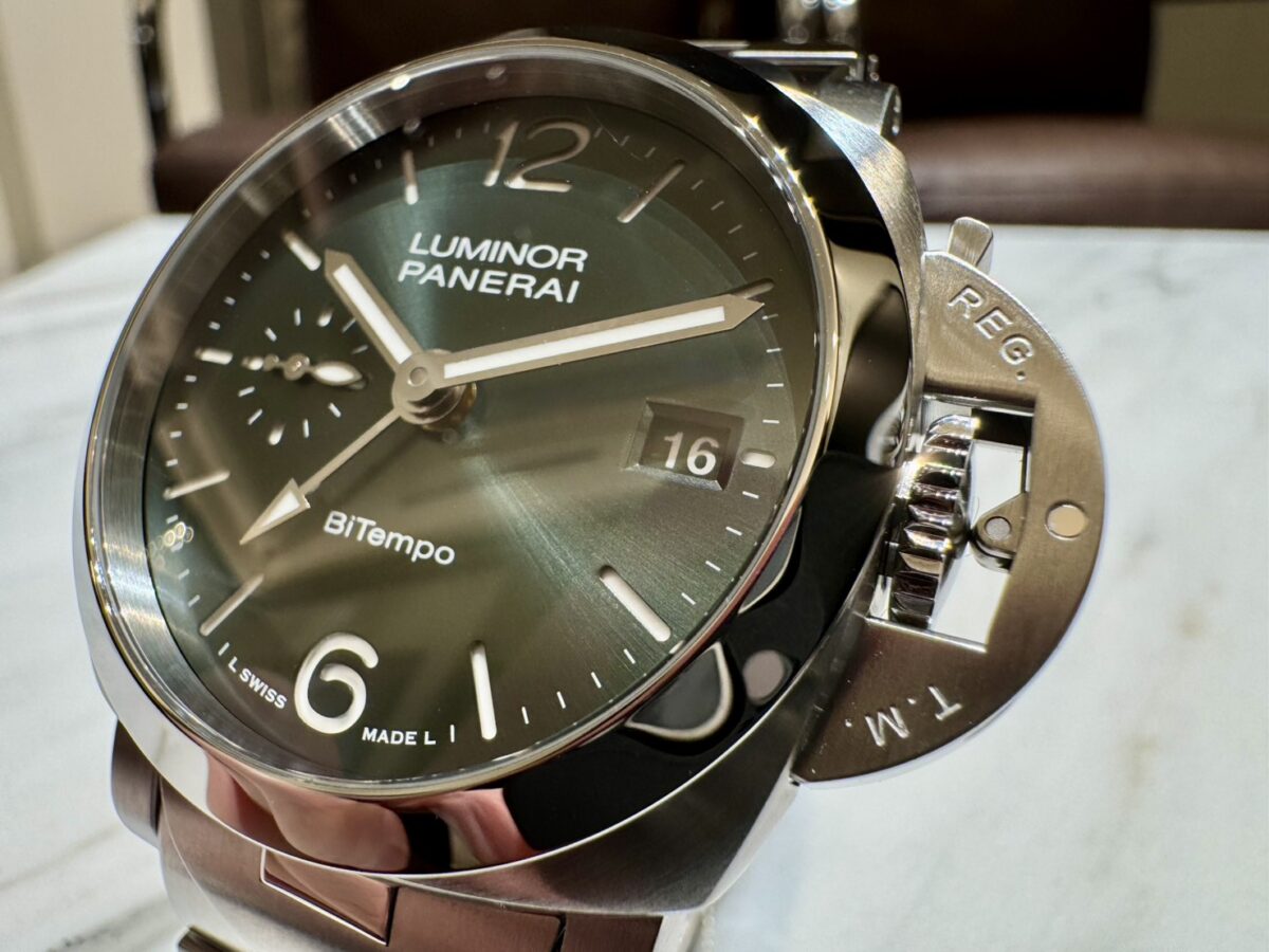 【パネライ】oomiya京都店 初入荷 「ルミノール クアランタ BiTempo」PAM01640/40mmケースに鮮やかなグリーン文字盤のブレスレット装着モデル-PANERAI -S__105242632_0