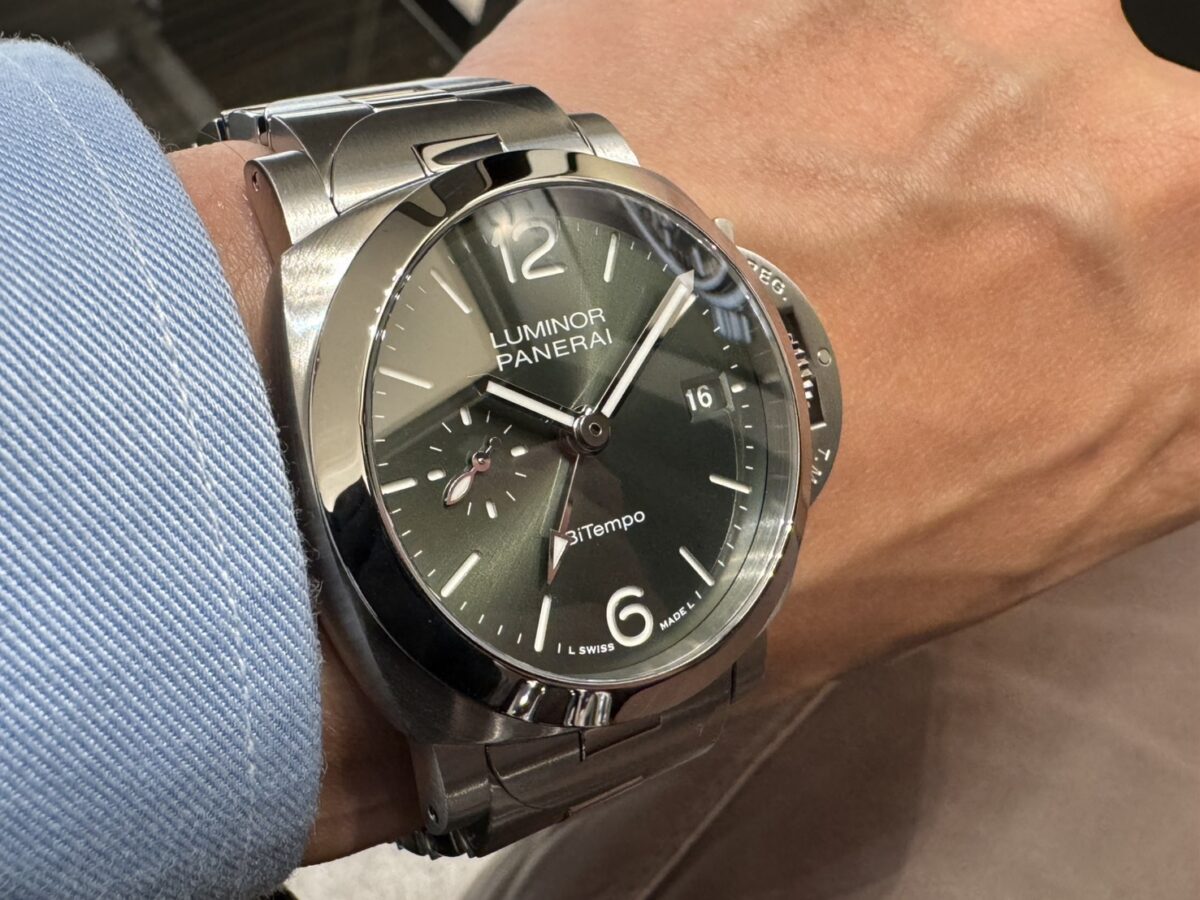 【パネライ】oomiya京都店 初入荷 「ルミノール クアランタ BiTempo」PAM01640/40mmケースに鮮やかなグリーン文字盤のブレスレット装着モデル-PANERAI -S__105242641_0
