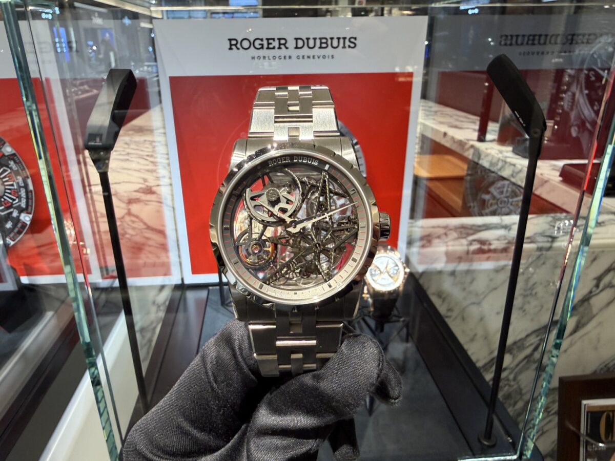 さあ今の自分に期待しよう！！着けているだけで自信が湧いてギラギラした自分になれる時計4選！-BLANCPAIN CVSTOS GIRARD-PERREGAUX ROGER DUBUIS -S__7094278_0