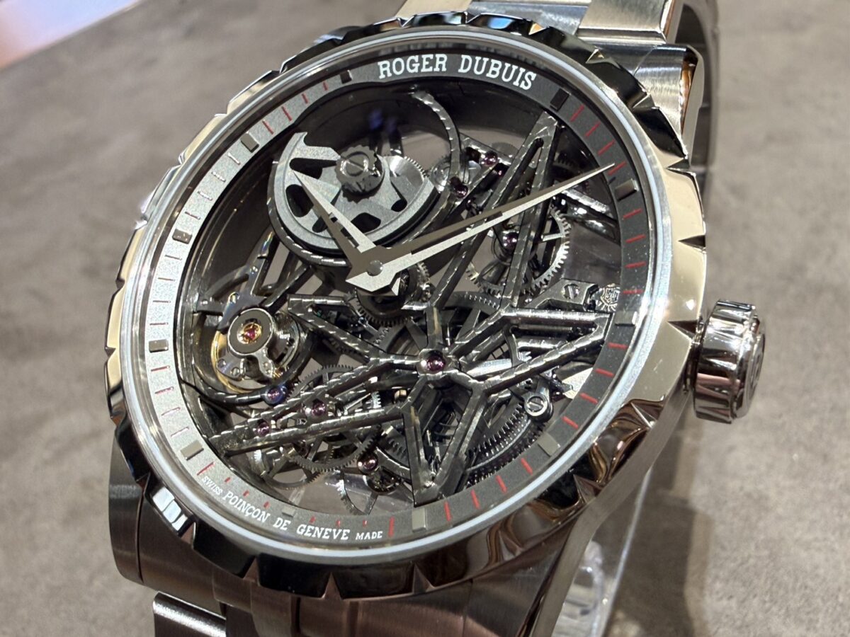 【ロジェ・デュブイ】唯一無二の存在感。「エクスカリバー オートマティック スケルトン」-ROGER DUBUIS -S__7094280_0
