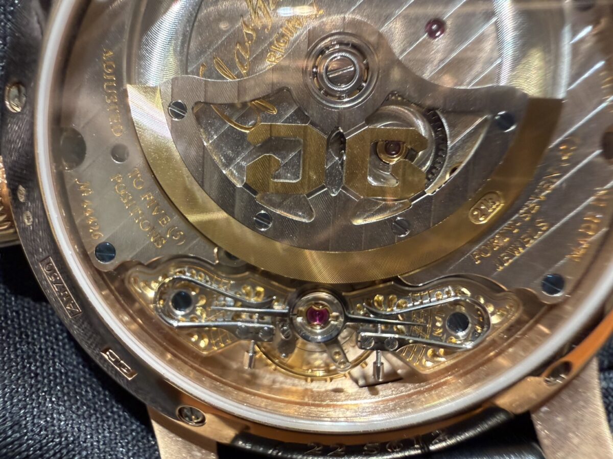 【グラスヒュッテ・オリジナル】実物でこそ伝わる金無垢の魅力。「パノマティックルナ」-Glashütte Original -S__7217168_0