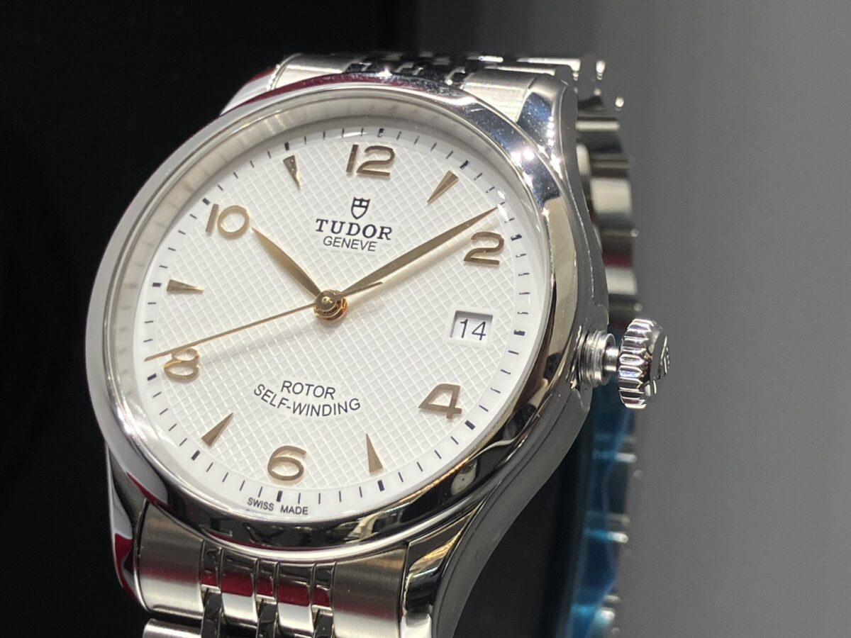 【チューダー】シンプルでクラシカルな雰囲気が魅力的な「1926」をご紹介-TUDOR -S__7372807_0