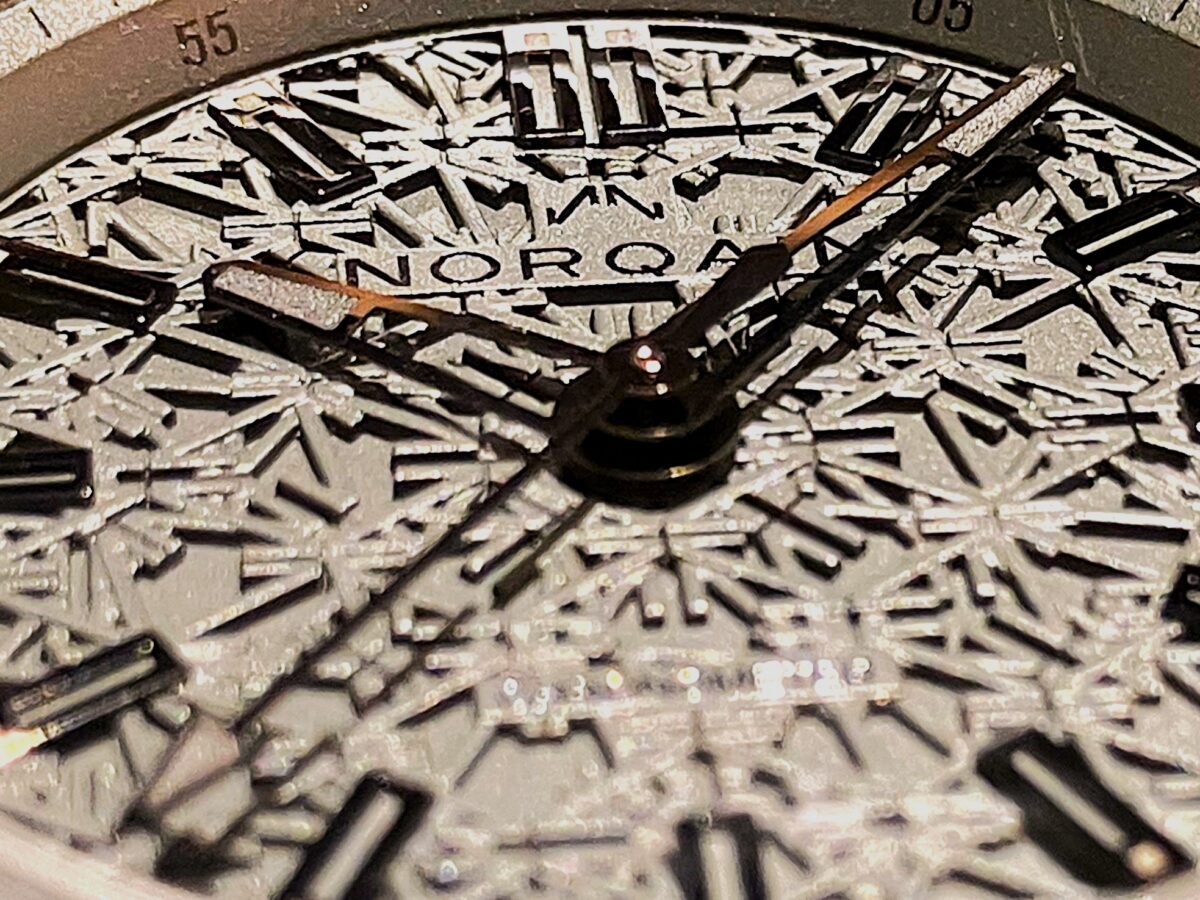 画像 【ノルケイン】黒は引き算が難しい。常識を超えるワイルドワン オールブラック-NORQAIN -image1-002