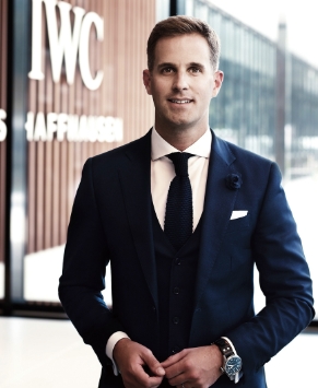 ロゴを貼っただけ?いや、それは大きな誤解だ!! 【IWC×AMG】男たちの対話が生んだ傑作の歴史 -IWC -78d8a9c74c50acf5e767b341b3e1f98c