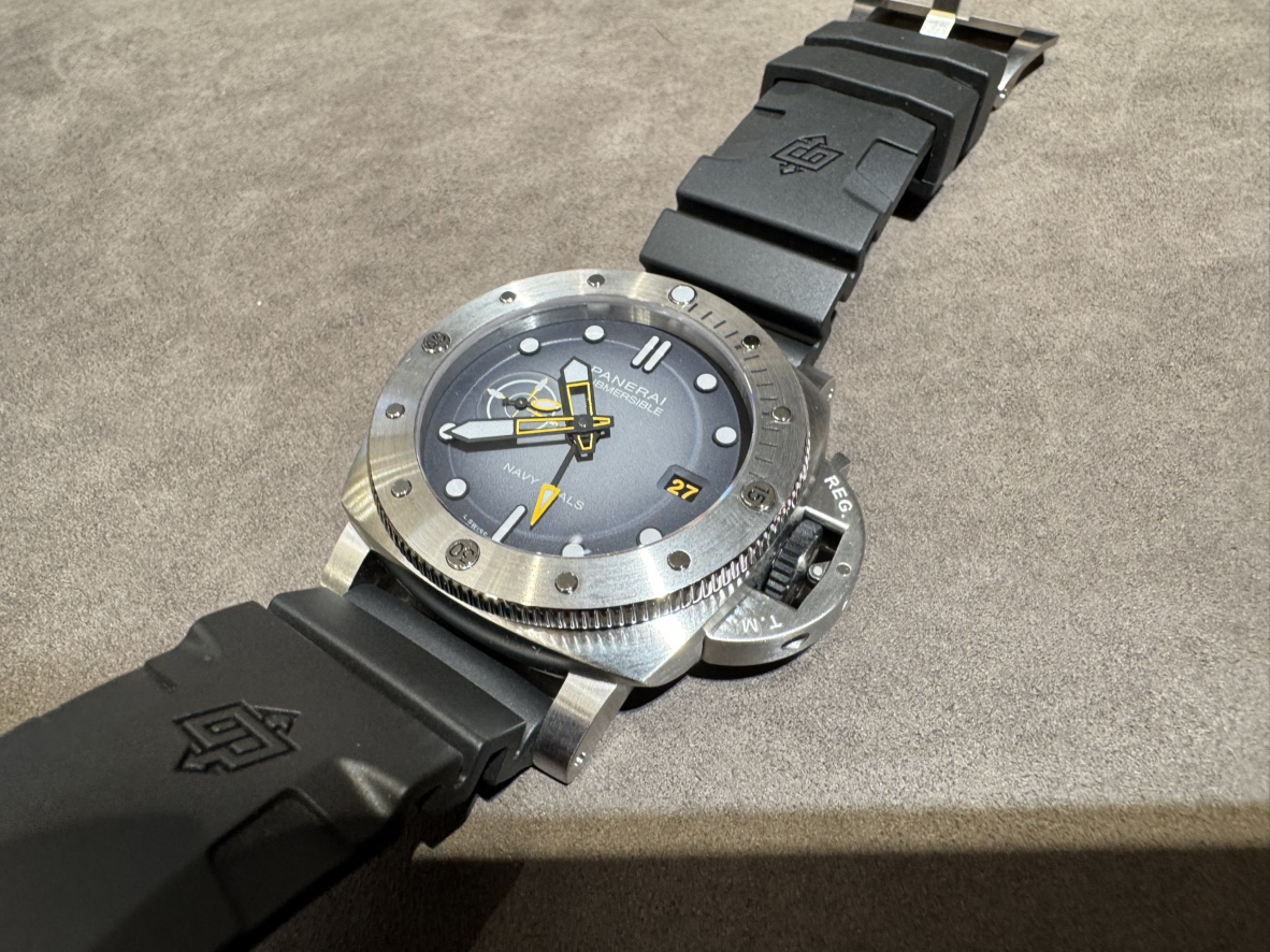 画像 「パネライ」×「ネイビーシールズ」×「ジャン・ルソー」 特別なモデルにオーダーストラップの組み合わせで世界に1つだけの時計に-パネライ用 ジャン・ルソー オーダーストラップ 京都店のお客様 -IMG_4326