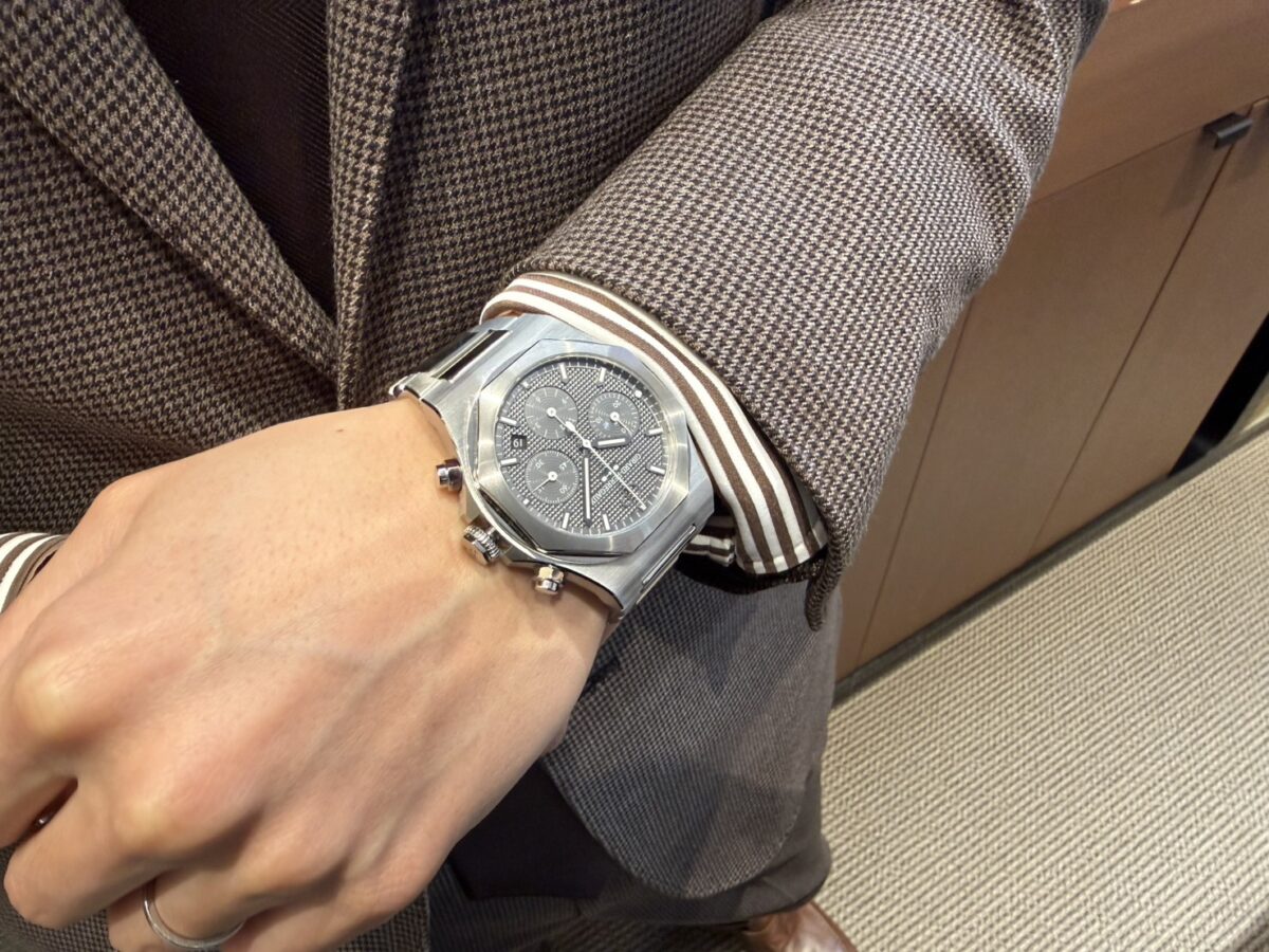 【ジラール・ぺルゴ/再入荷情報】腕に乗せた瞬間わかる、チタンの違い。「ロレアート クロノグラフ Ti49」-GIRARD-PERREGAUX -S__8298615