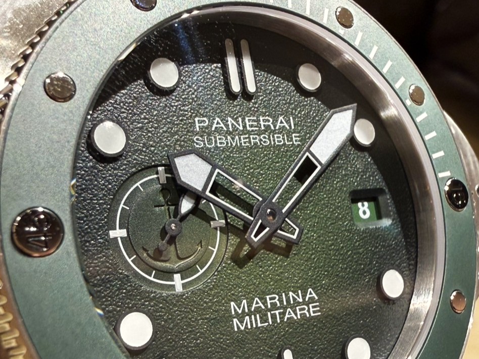 【パネライ】新作サブマーシブルのグリーン文字盤が着けた時に良い感じらしいので実機レビュー～PAM01697～-PANERAI -S__8503325_0