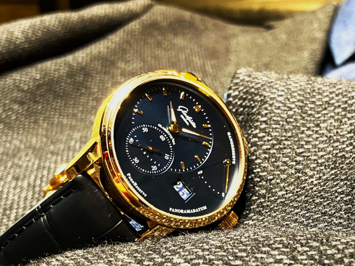 【グラスヒュッテ・オリジナル】パノリザーブ（1-65-01-04-15-61）レビュー｜価格・評価と“大人の余裕”という選択-Glashütte Original -image7-002