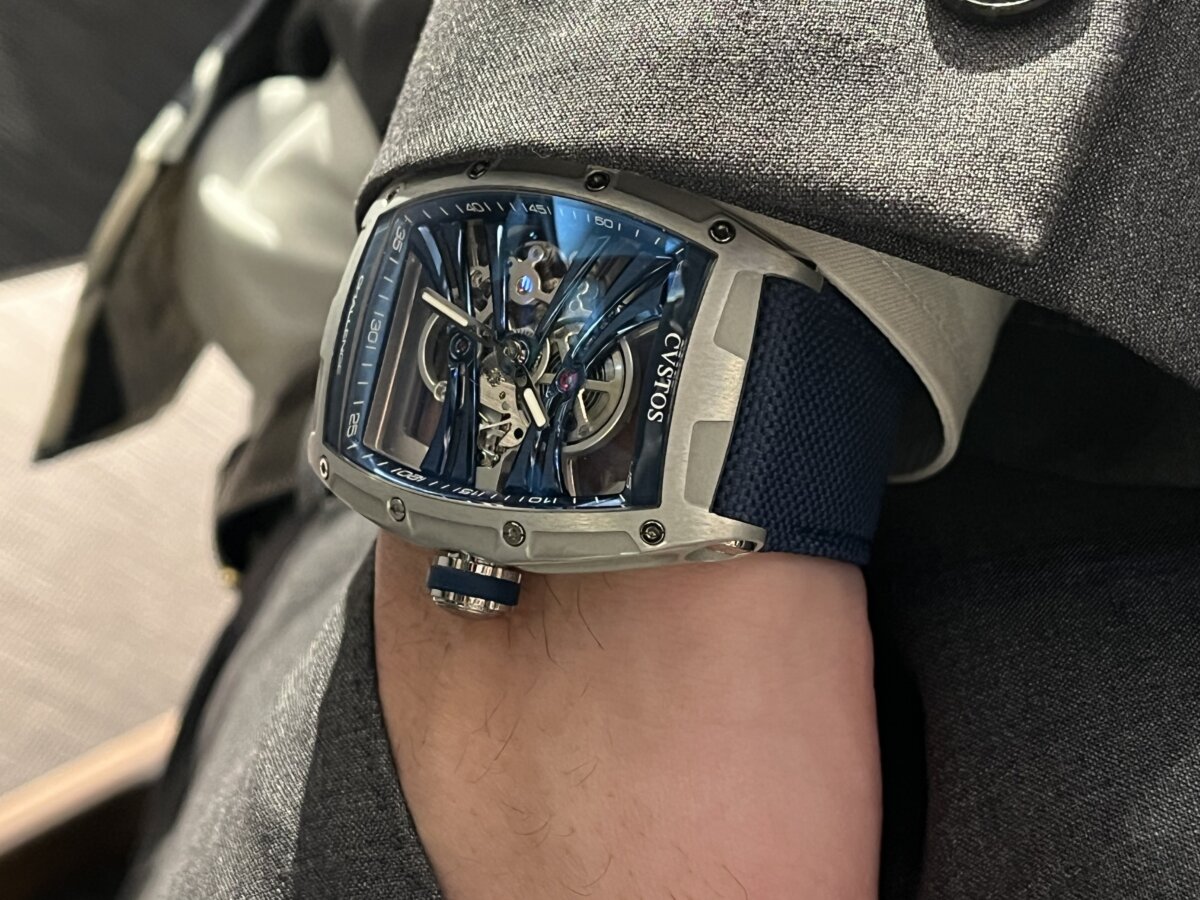 【世界限定55本】クストス20周年記念！テニス界の巨星と共鳴する「ハチャノフ」モデルのデザイン美に迫る-CVSTOS -IMG_3858