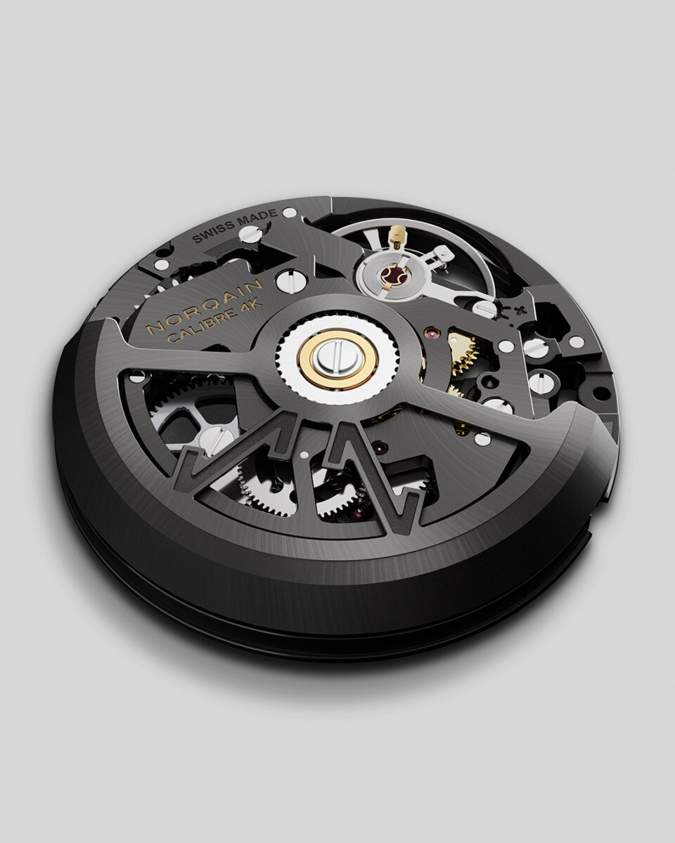 【ノルケイン 2026年新作】200本限定モデル「ワイルドワン スケルトン X-ライト リミテッド エディション」-NORQAIN -NORQAIN_4K_Manufacture_Calibre_Ambient_1080x1350_1