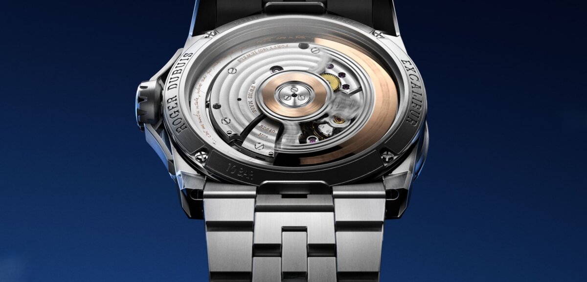 【ロジェ・デュブイ 2026年新作】待望のステンレススティールモデルが登場「エクスカリバー バイレトログラード カレンダー」-ROGER DUBUIS -frfr