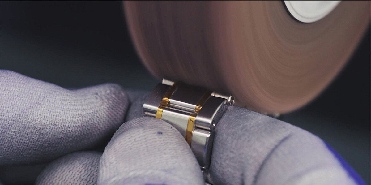 【忖度なし】生涯かけて使いたい時計ブランドのオススメ3選。-GIRARD-PERREGAUX Grand Seiko Glashütte Original -9572defbd1e13fe257cdc43e2552b9db