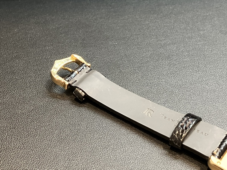 【お客様の時計紹介】カルティエ / タンク ルイ 用の裏素材にラバーを使用した夏仕様のジャン・ルソーオーダーストラップ-カルティエ用 ジャン・ルソー オーダーストラップ -IMG_1898