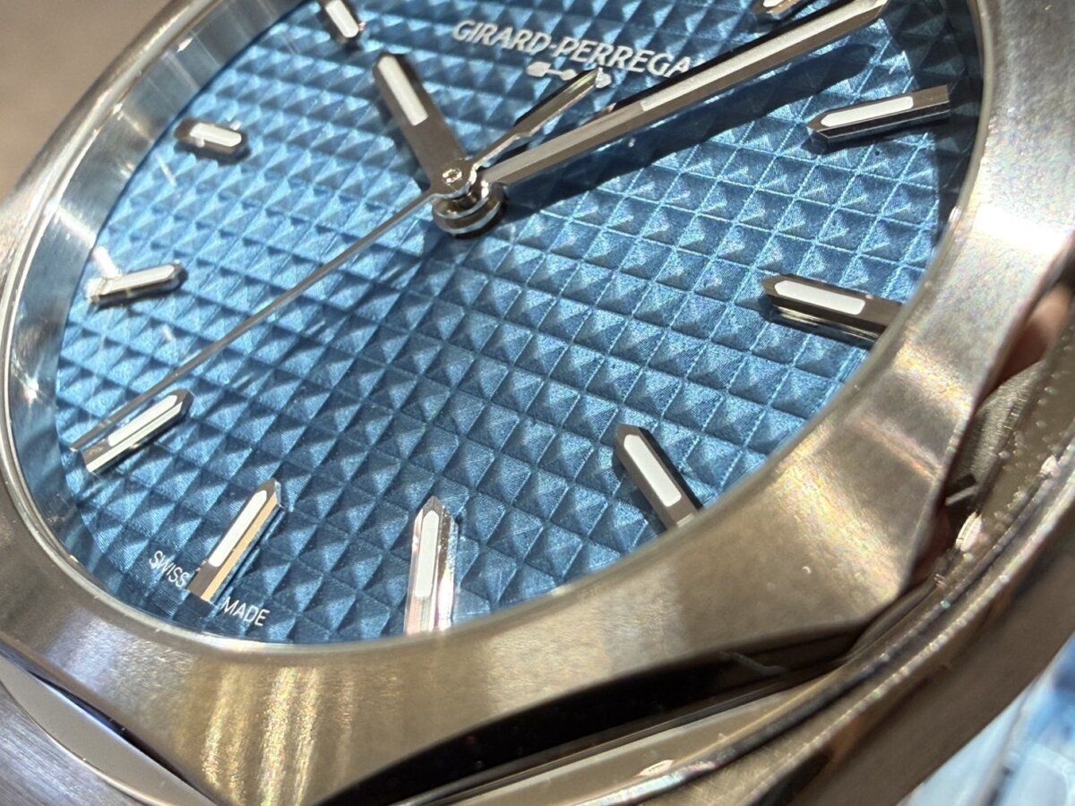 【ジラール・ぺルゴ】新作はなぜ100万円高くなったのか？皆さんの疑問に答えます！-GIRARD-PERREGAUX -S__13221909_0