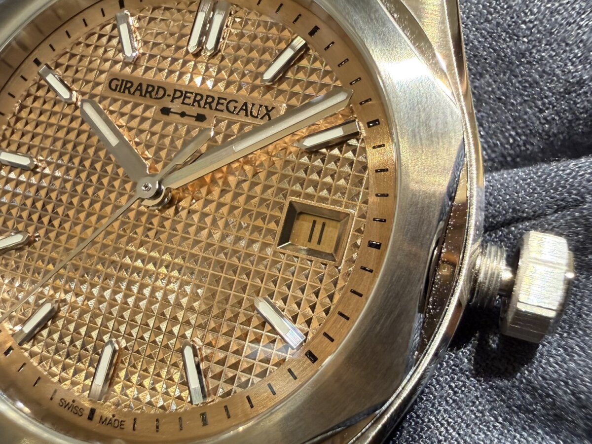 【ジラール・ぺルゴ】新作はなぜ100万円高くなったのか？皆さんの疑問に答えます！-GIRARD-PERREGAUX -S__13230103_0