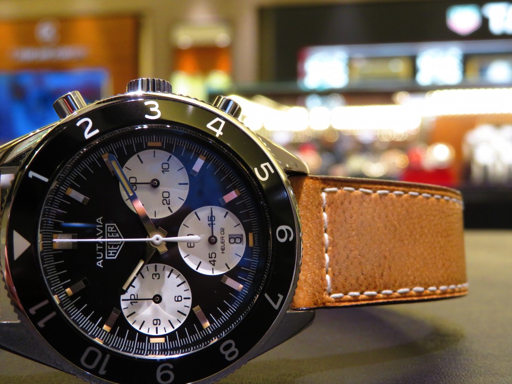 昔から愛されているデザイン！タグホイヤー オータヴィア ホイヤー02