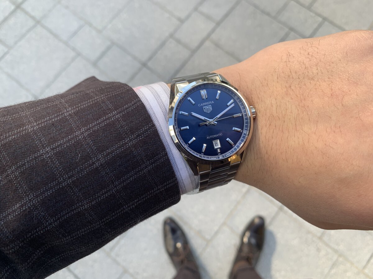 シンプルでありながらスポーティ新しくなったタグホイヤー【カレラ