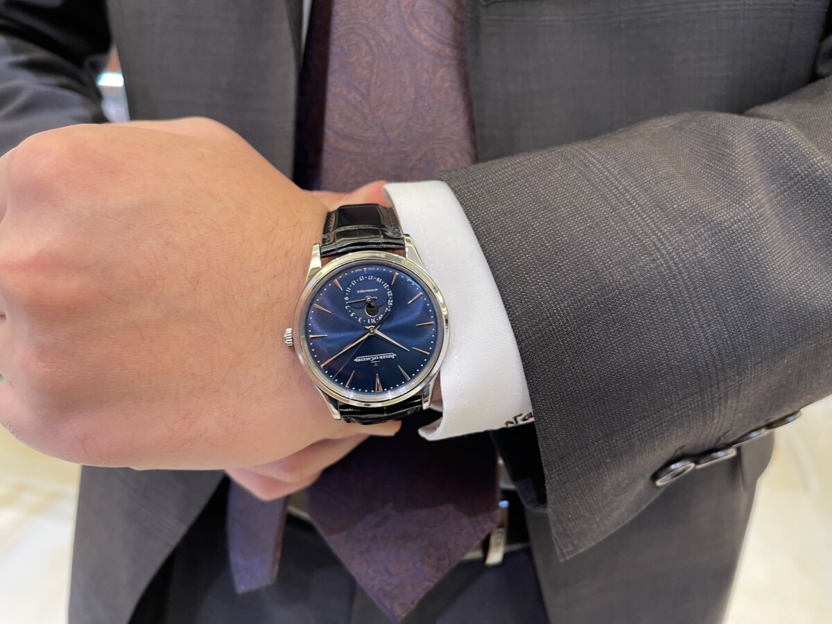 ジャガールクルト】ジャケットに合わせるならマスターウルトラスリム