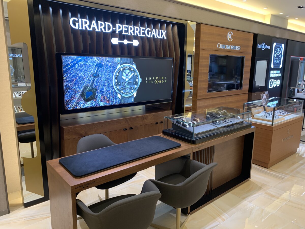 3/1より「ジラール・ペルゴ」価格改定のお知らせ ｜ oomiya 心斎橋店ブログ