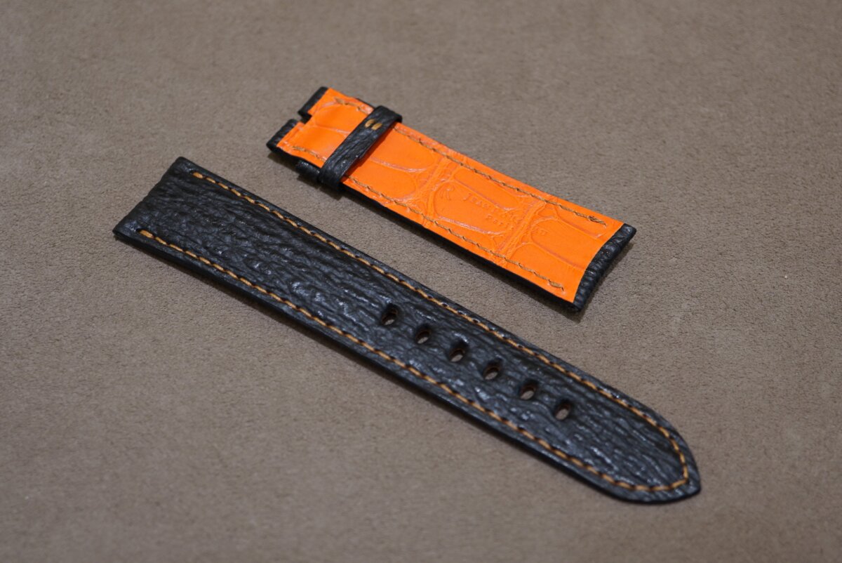 H.モーザー パイオニア × ジャン・ルソー オーダーベルト 個性的な1本