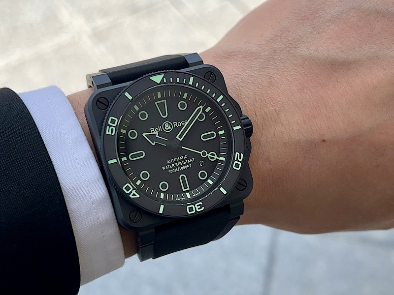 暗闇が楽しくなるダイバーズウォッチ??BR05-Diver Lum Outline~ベルロス~ - Bell&Ross
