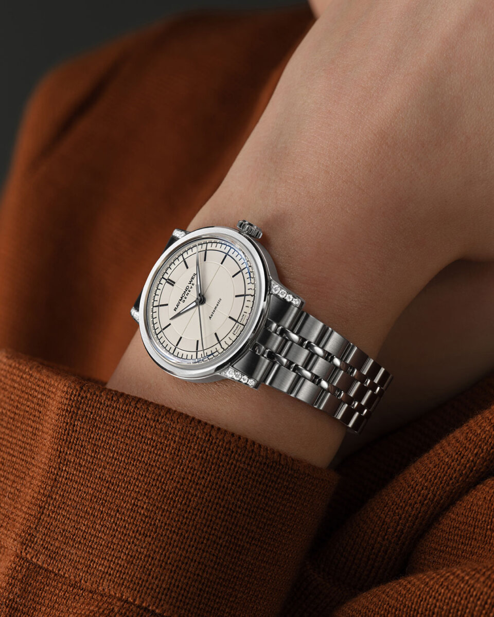 待望の新発売　ミレジム スモールセコンド 35ｍｍ - RAYMOND WEIL 