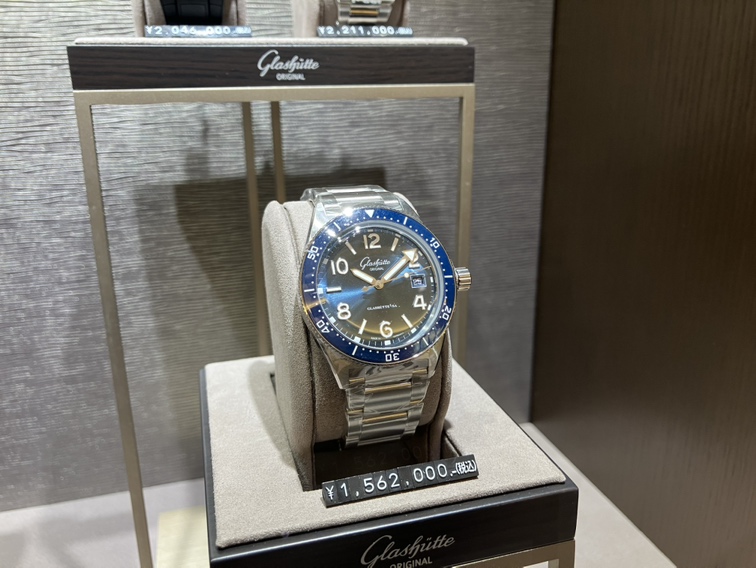 心斎橋店グラスヒュッテオリジナルコーナーがリニューアルしました。 - Glashütte Original その他