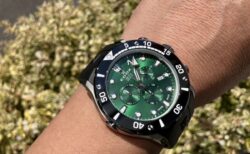 夏に使いたい！日本限定のクロノオフショア１。