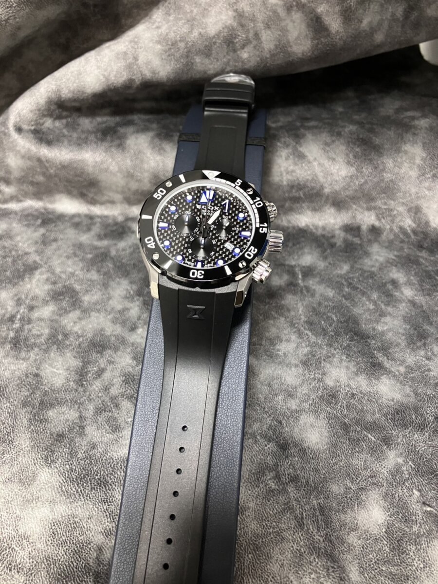 夏に使いたい!日本限定のクロノオフショア1。 - EDOX