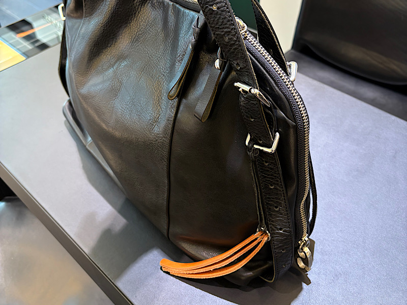 【コーネリアンタウラス 】国内外から賞賛される拘りぬかれた革製品 - その他 