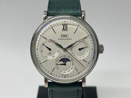 知性と気品を纏った複雑時計「ポートフィノ・パーペチュアル・カレンダー」（IW344601）～IWC～