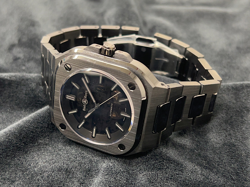 画像 ステルス美学を取り入れたモデル??BR-05 Skeleton Ceramic~ベル&ロス~ - Bell&Ross